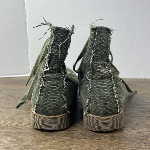 Zigi Soho Women’s Dark Green Onsite Canvas Ankle Bootie, size 8.5 - Picture 8 of 10